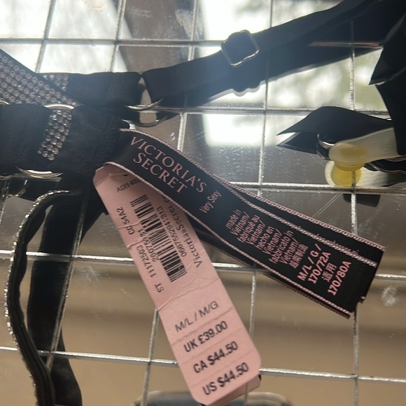 Victoria Secret Sz M/L Crystal Embossed Black Adjustable Garter Belt - New Tags - Picture 6 of 6